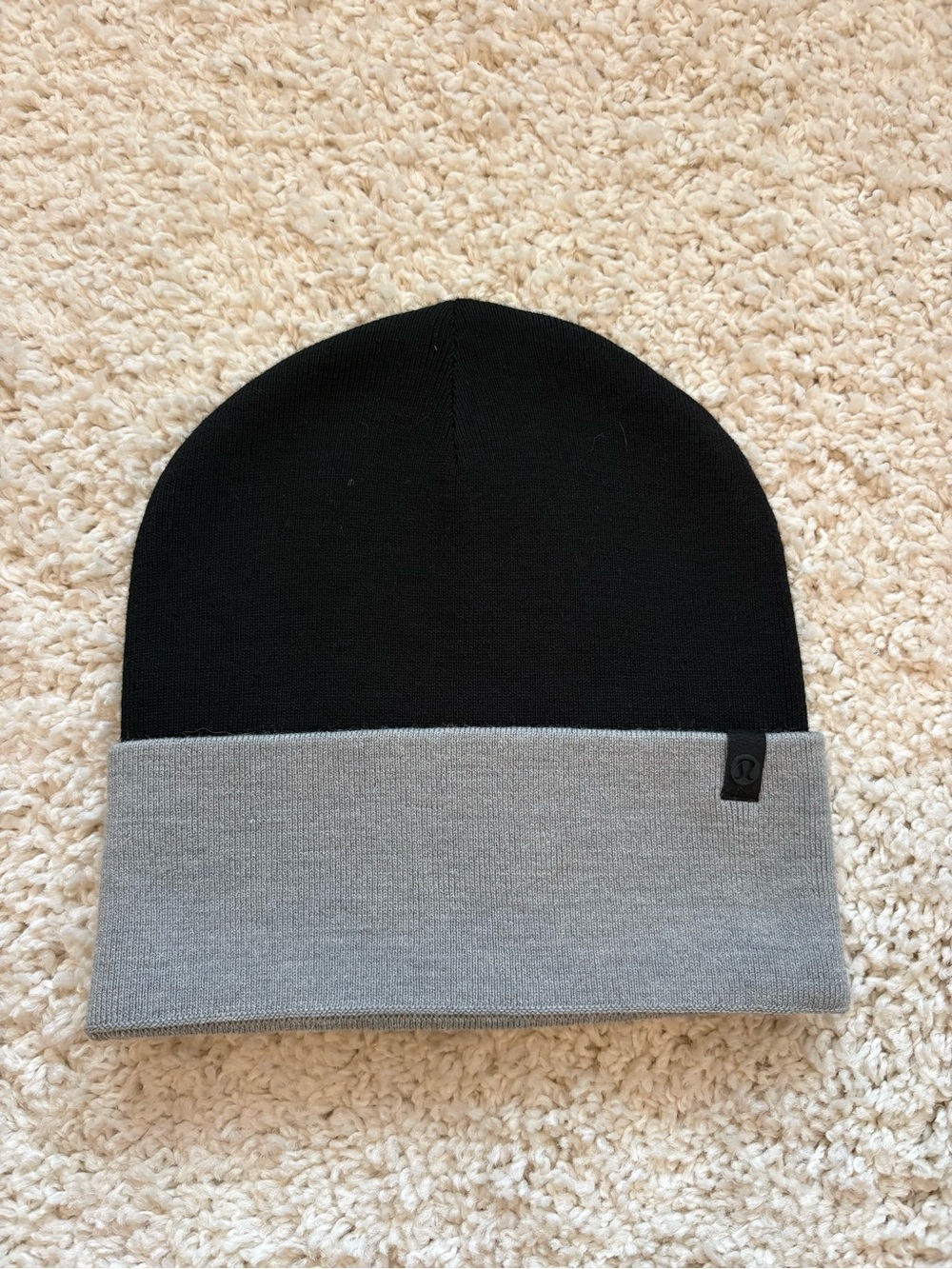 Lululemon Chill Fighter Beanie - Black Gray